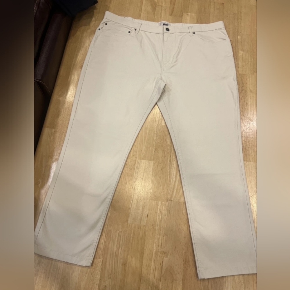 ****Joseph Aboud Flat Front Tailored Fit Ivory Pants Size 44 X 30.- NWT